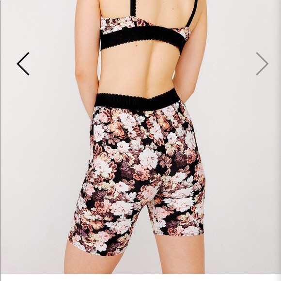 For love and lemons Tiffany set - Picture 5 of 7